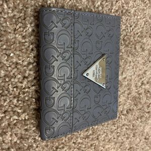 Guess wallet